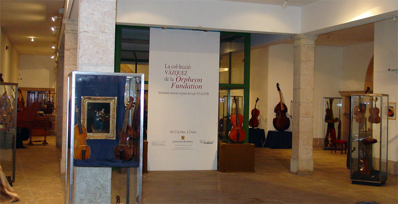 Exhibition historical musical instruments Orpheon Foundation