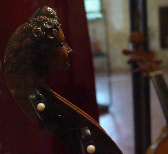 Pardessus viola da gamba by Louis Guersan, Paris, ca. 1740, Orpheon Foundation