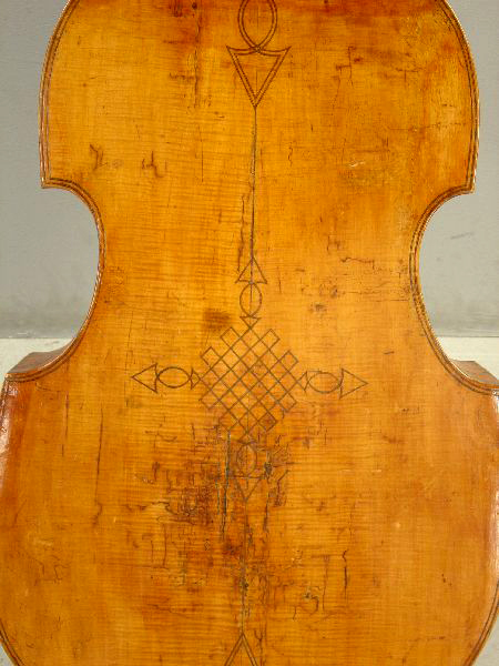 viola da gamba by Thomas Collingwood