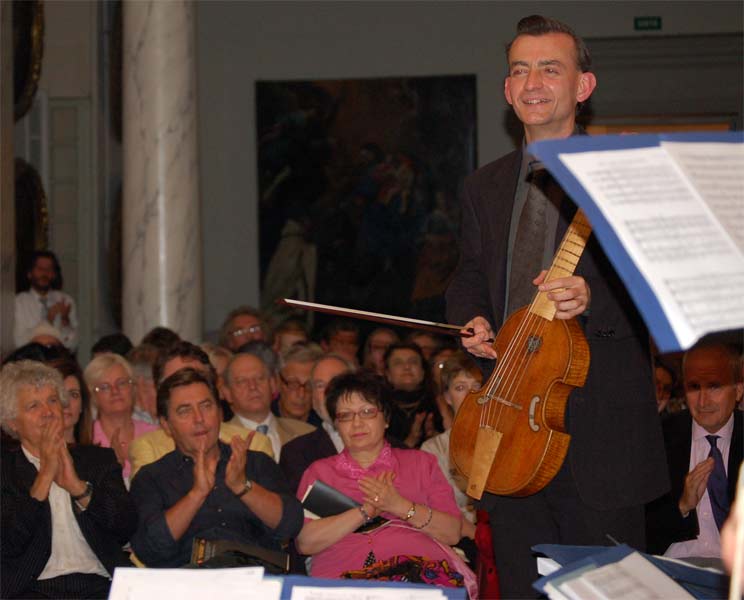 Jose Vazquez, Orpheon Consort, viola da gamba