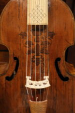 Bologna, 15/06/2020.
San Colombano - Collezione Tagliavini.
Presentazione mostra STILL ALIVE I preziosi strumenti ad arco della Collezione Vázquez. In collaborazione con ORPHEON FOUNDATION - Patrimonio della cultura musicale occidentale. Oltre 200 tra strumenti storici ad arco ed archetti originali provenienti dalla collezione del Prof. José Vàzquez. Gli strumenti, databili dal 1550 al 1780, sono tutti restaurati alle loro condizioni originali.
Foto Paolo Righi